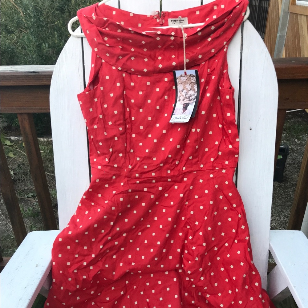 Awesome red and white retro dress